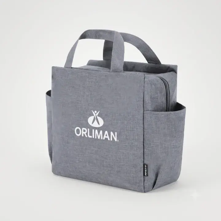 Bolsa nevera personalizada con el logo de Orliman